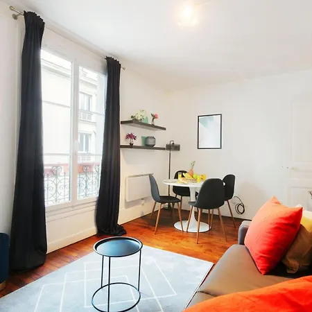 Bnbnook - Cozy 1br In Trendy Bastille Neighborhood Parigi